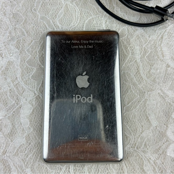 APPLE IPOD CLASSIC 6th Generation 160GB/BLACK Media Player - Picture 3 of 17